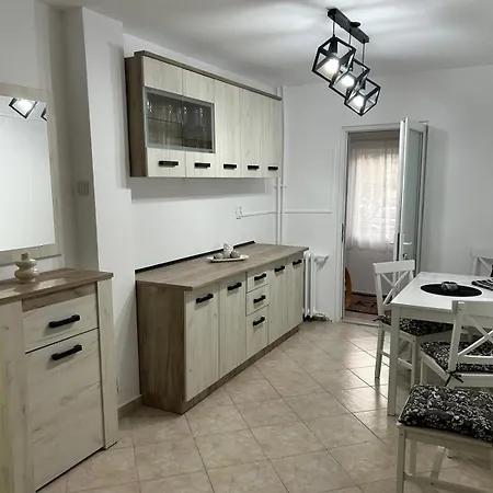 Jasminique Suite Craiova Exterior photo